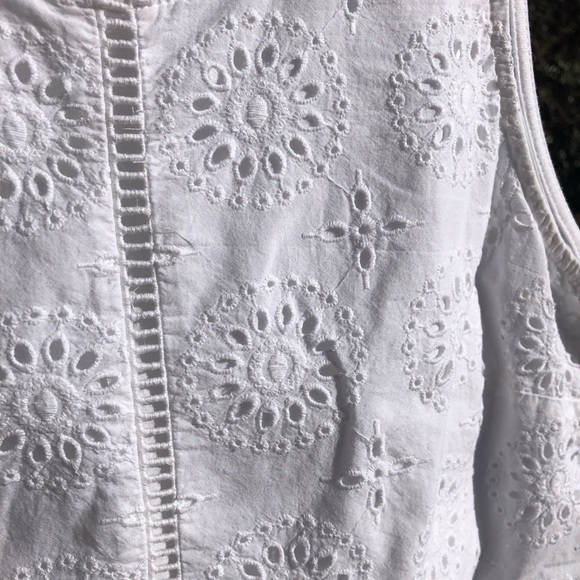 Crown & Ivy top - Picture 3 of 5